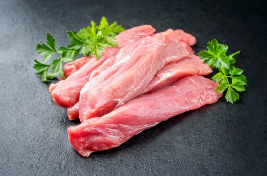 Jak wykorzystać różne części wieprzowiny w kuchni dla smaku i jakości