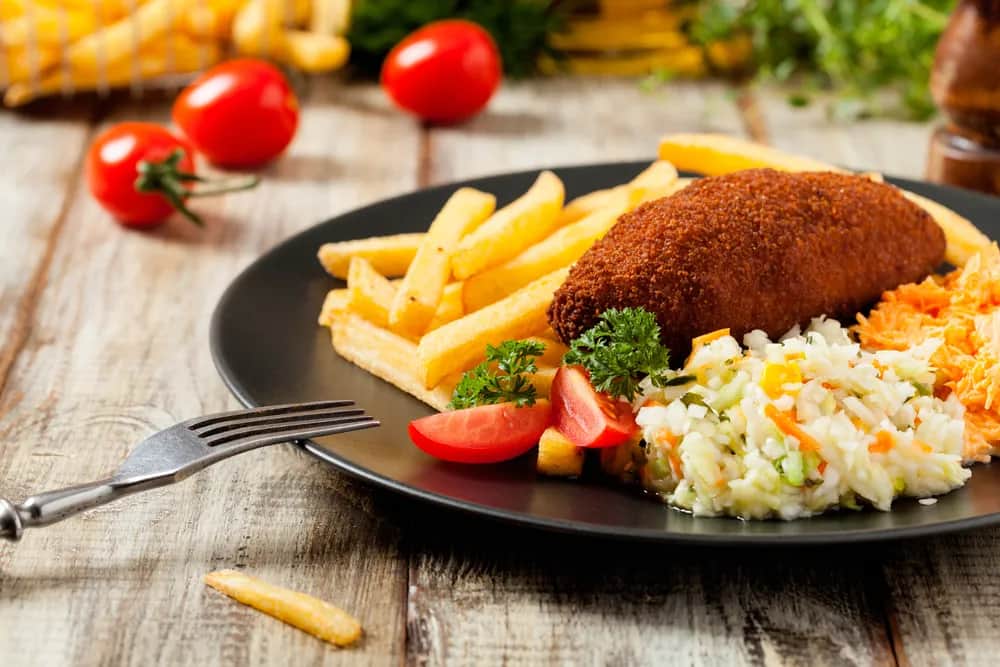 Jakie surówki pasują do devolay? Sprawdź najlepsze propozycje