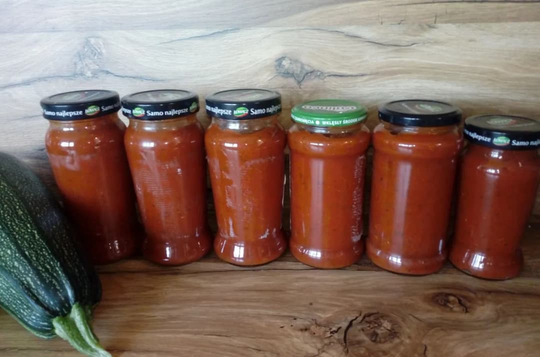 Sos do spaghetti na zimę z cukinii – prosty przepis na pyszność