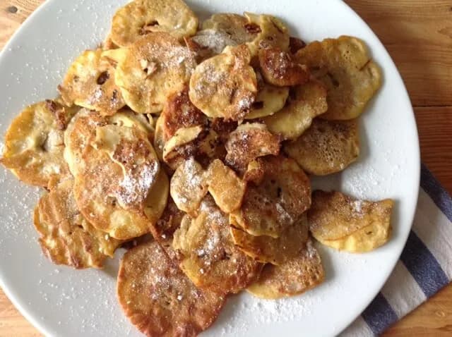 Ile kalorii ma placek z jabłkami? Zaskakujące fakty o kaloriach