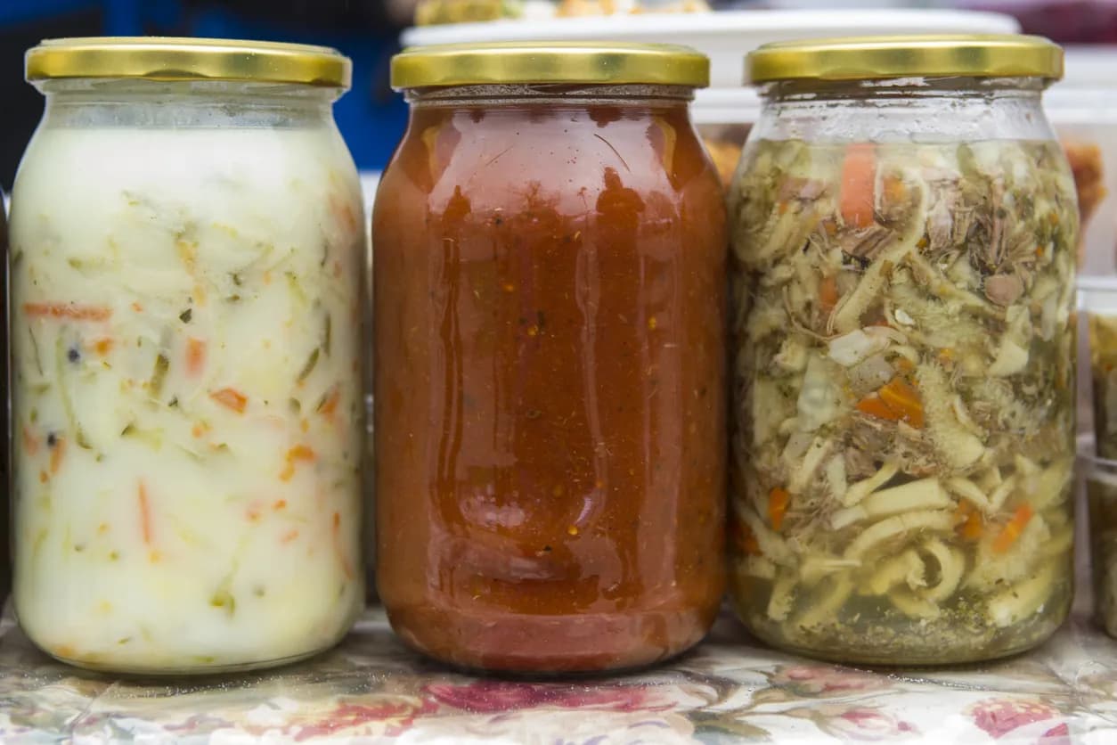 Jak pasteryzować zupy - proste metody i ważne wskazówki bezpieczeństwa