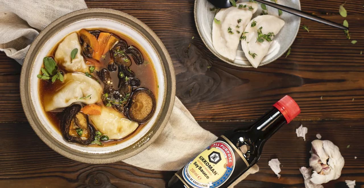 Sos sojowy z czego? Odkryj tajemnice składników i fermentacji