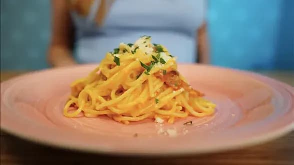 Proste spaghetti z jajkiem – szybki przepis na pyszne danie